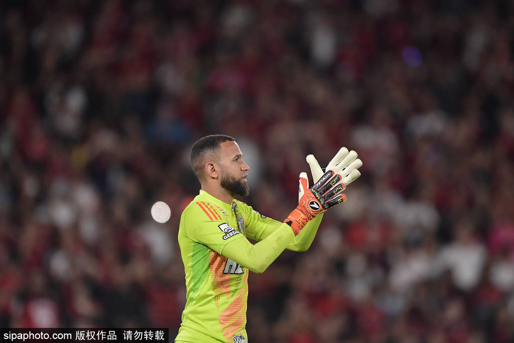 ayxsports-瓦伦西亚CF门将大换血？锁定葡萄牙门神马科西米亚诺