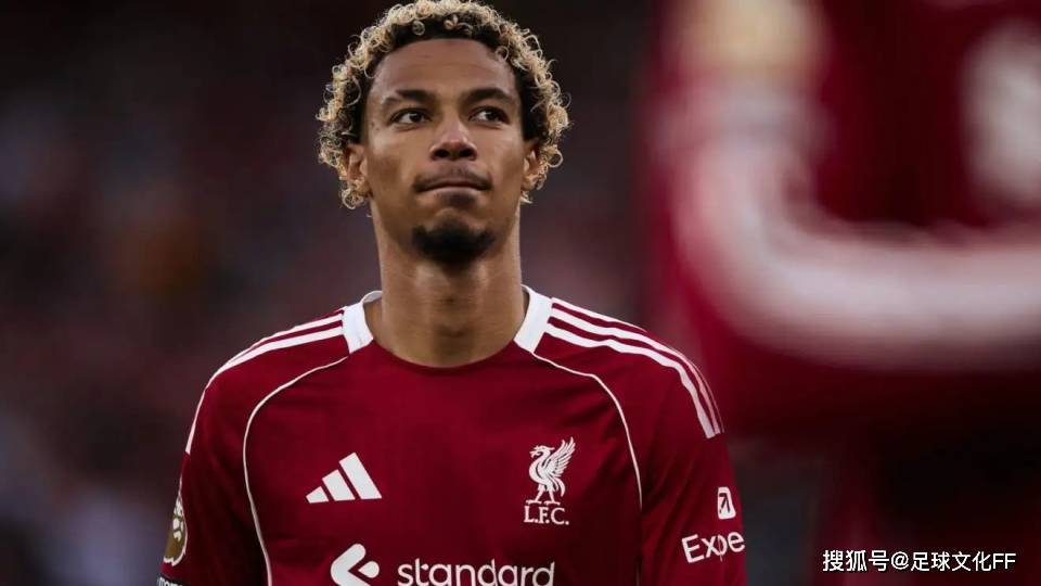 利物浦：雨果·埃基蒂克明确回应了亚历山大·伊萨克创纪录的签约，并透露了“问题”判决
