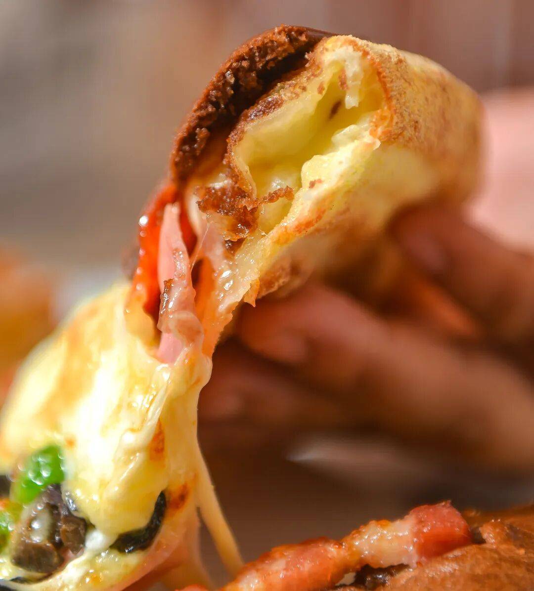 达美乐比萨开启宠粉模式,30+款比萨限时“买一送一”*,速冲!